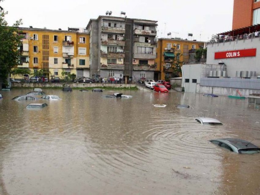 Përmbytjet/ Ministria e Mbrojtjes del me njoftim zyrtar, tregon si paraqitet situata në vend