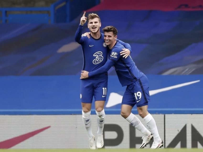 Chelsea dhe Man City kualifikohen tutje në Kupën FA