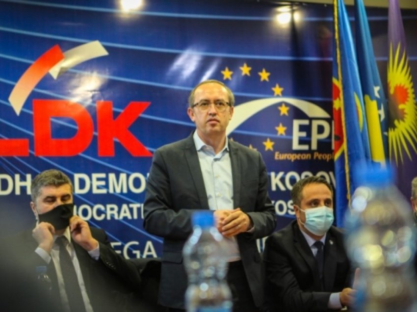 Hoti: Duhet t’iu tregojmë njerëzve kush është kundër shtetit të Kosovës