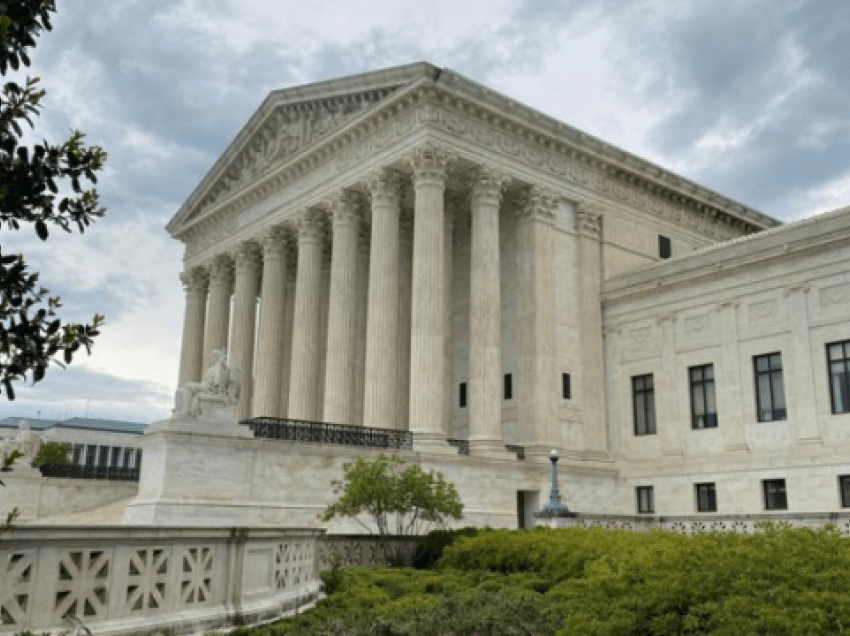 Gjykata Supreme e ShBA-së ia rrëzon tri padi Trumpit
