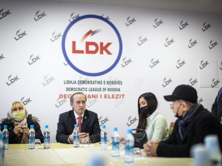 Hoti: Të ftosh votuesit e LDK-së që të votojnë VV-në është tradhti e madhe