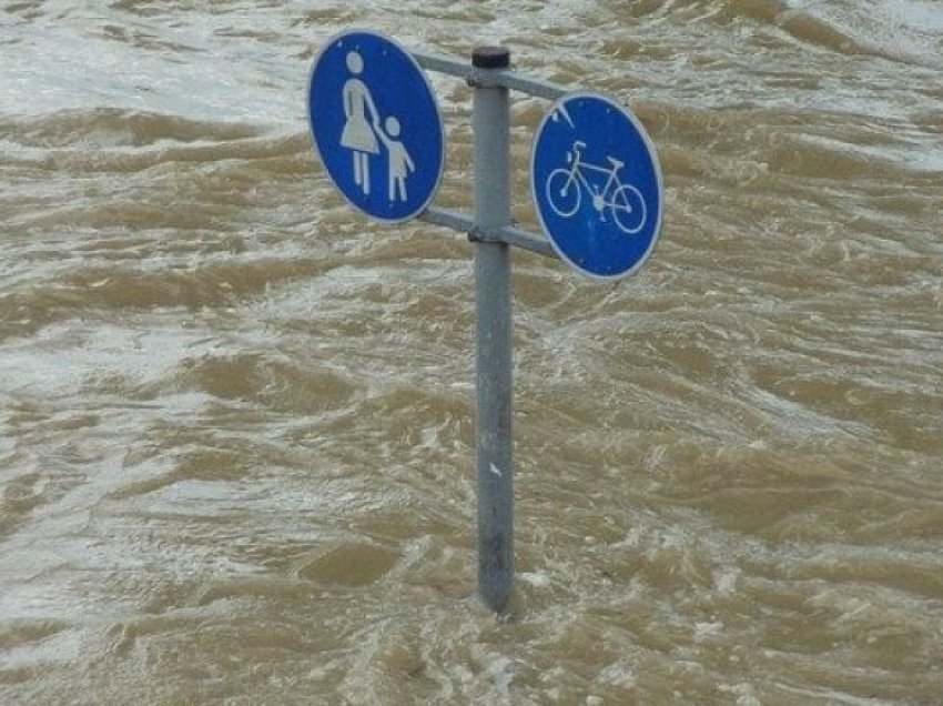 Reshjet e shiut, a priten vërshime në Kosovë?