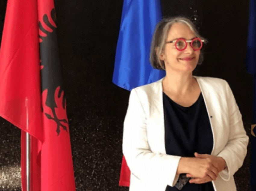Ambasada Franceze i përgjigjet ashpër Ramës për vaksinën: S’mund të sulmosh me emër një vend mik dhe aleat