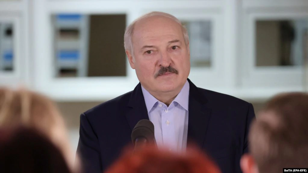 Bjellorusët marshojnë kundër Lukashenkës