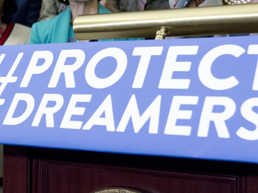 Joe Biden pritet të propozojë një rrugë 8-vjeçare drejt shtetësisë për imigrantët
