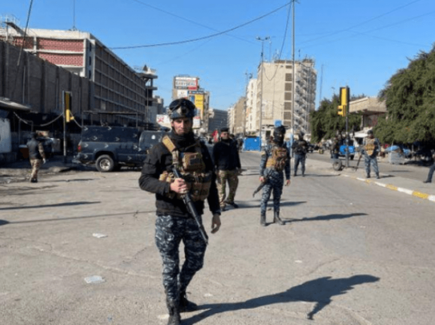 Së paku 13 të vrarë nga shpërthimi i dyfishtë në Bagdad