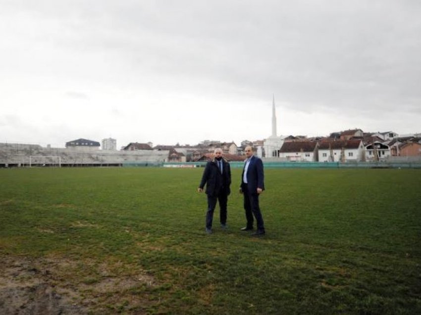 Hoxhaj ua premton gjilanasve stadiumin e qytetit