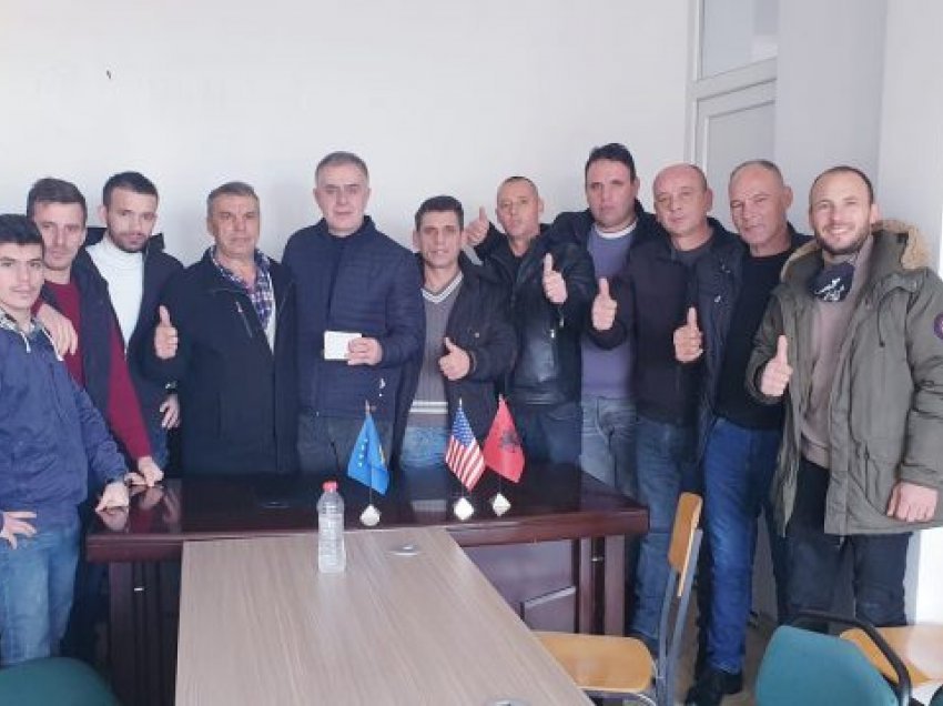 Disa anëtarë të Nismës në Malishevë i bashkohen PDK’së