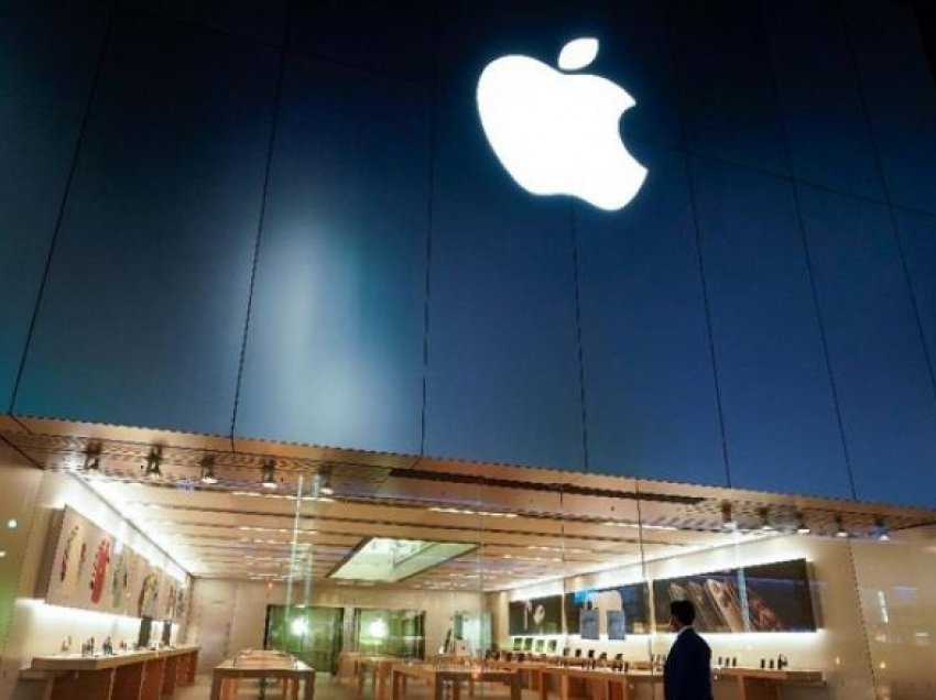 Italianët po padisin Apple për vjetërsimin e paramenduar të iPhone