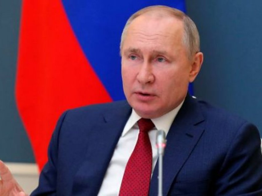 Putini paralajmëron një luftë mbarëbotërore në forumin ndërkombëtar në Davos