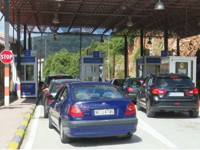 Greqia hap pikën kufitare të Kapshticës, çfarë duhet të dini përpara udhëtimit