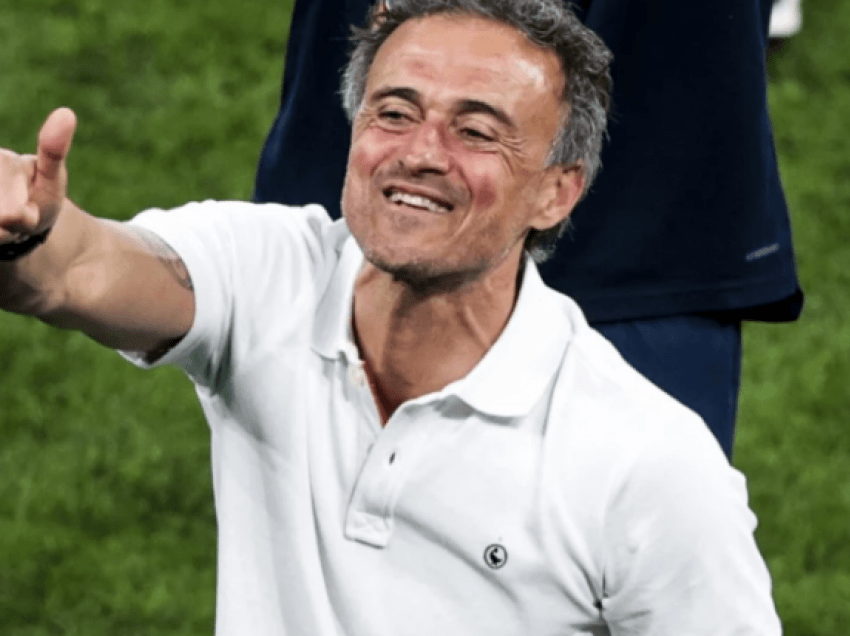 Trajneri i Spanjës tregon porosinë që i dha Simon