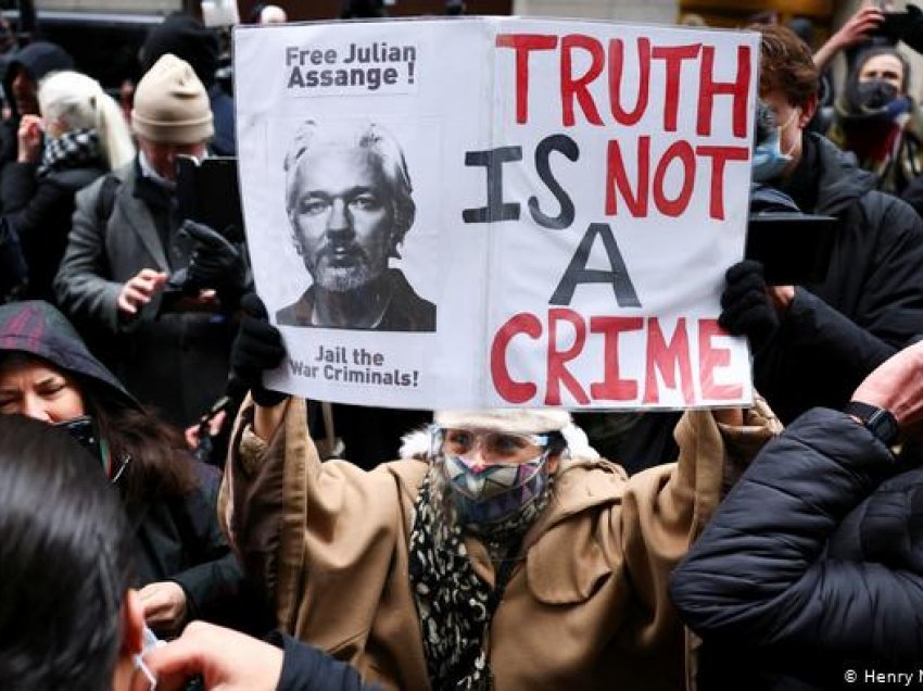 Shpresë për Julian Assange