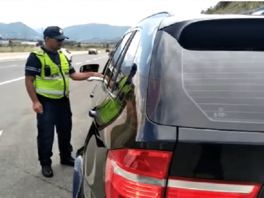 Me shpejtësi marramendëse në rrugët e Shqipërisë, arrestohen disa shoferë shqiptarë e turistë të huaj