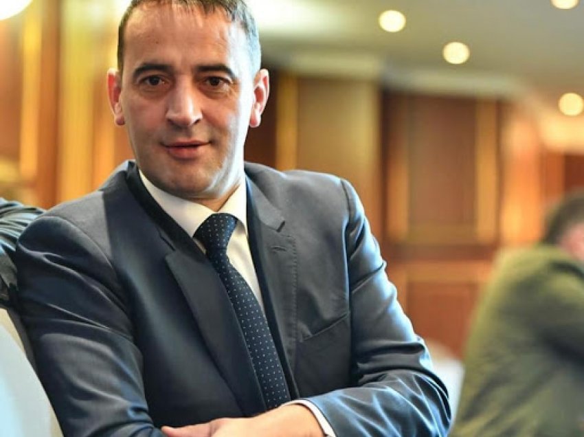 Haradinaj e përkrah peticionin e Plisave për shtatoren e Adem Jasharit