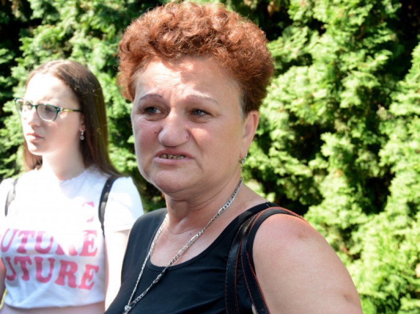 Mediet serbe përsëri politizojnë rastin e Dragica Gashiç