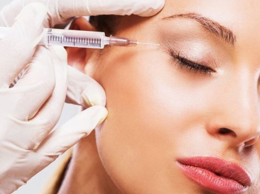 Kur është mosha e duhur për të nisur botox-in, sipas mjekëve?