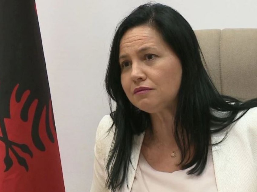 VOA: Shqipëri, arrest për ish zv.ministren e Brendshme