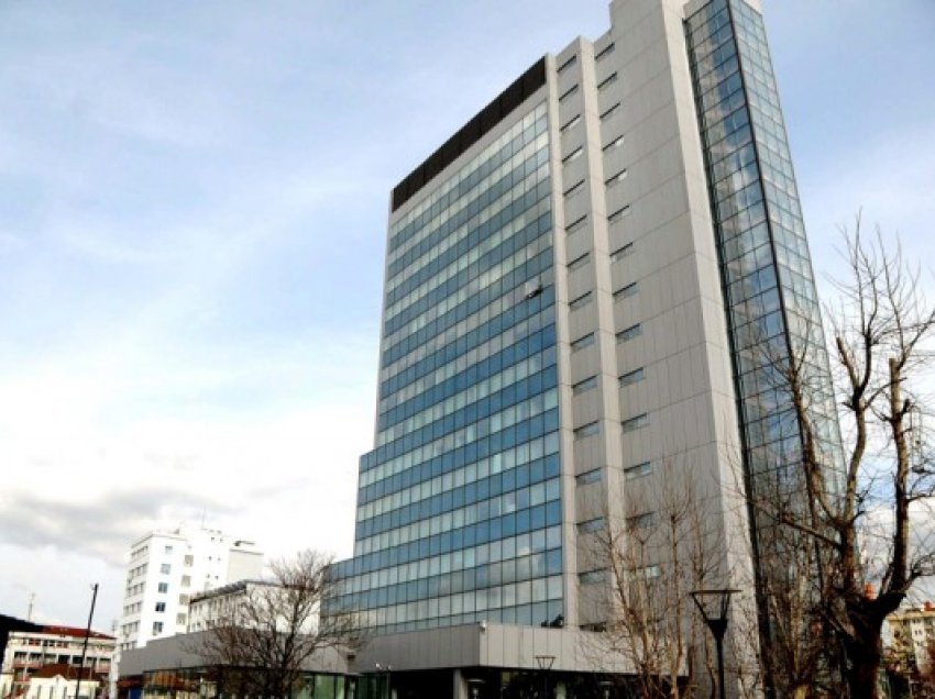 ​Qeveria emëron bordet e përkohshme të “KRU Gjakova” dhe “Mitrovica”