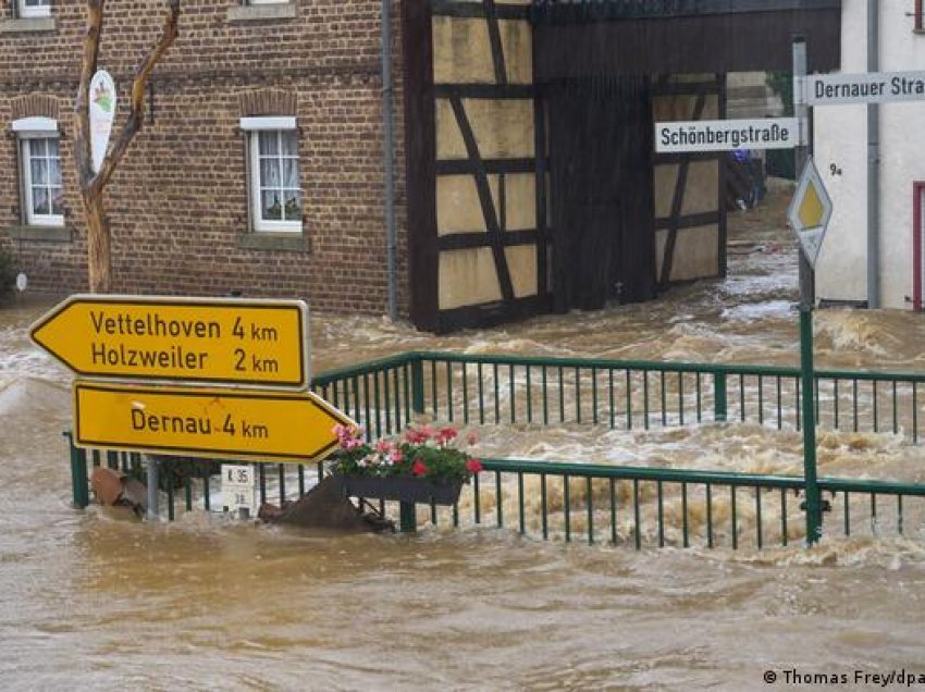 Vërshimet – dhjetëra të vdekur e qindra të humbur në Gjermani