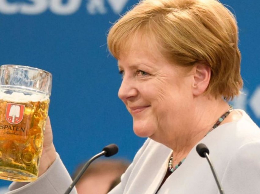 Merkel sot feston ditëlindjen