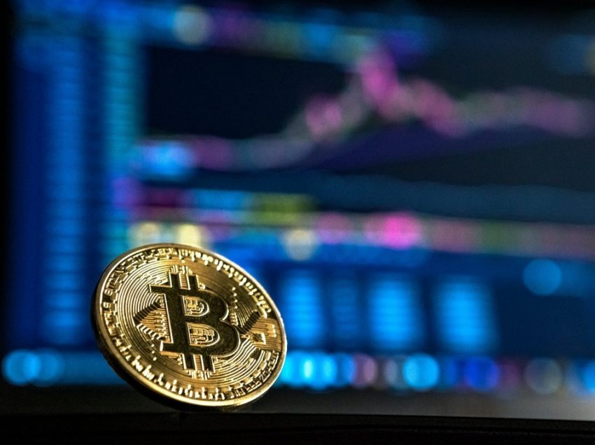 Çfarë është Bitcoin? Udhëzues i shkurtër rreth revolucionit të kripto-valutave