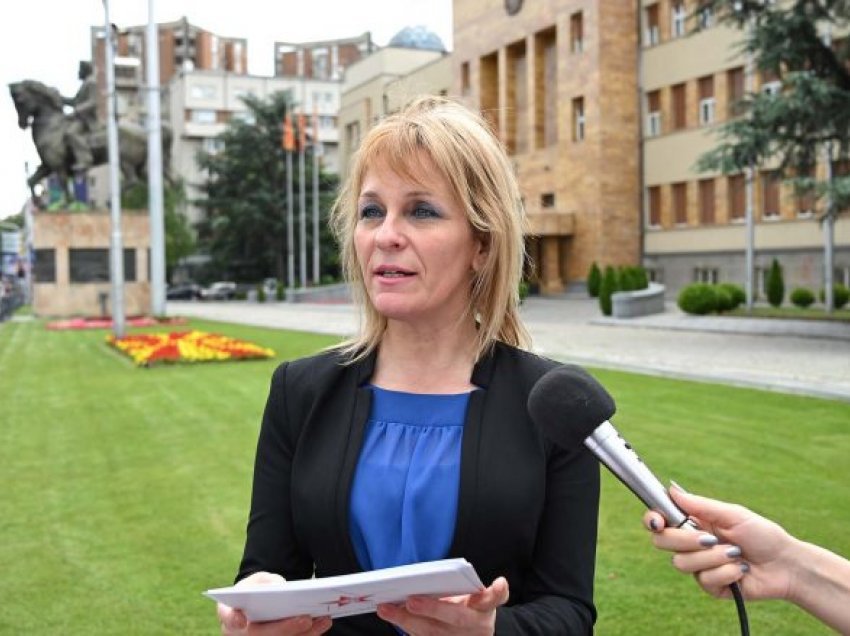 Slagjana Taseva: Sektori publik mbushet me kuadro në prag të zgjedhjeve