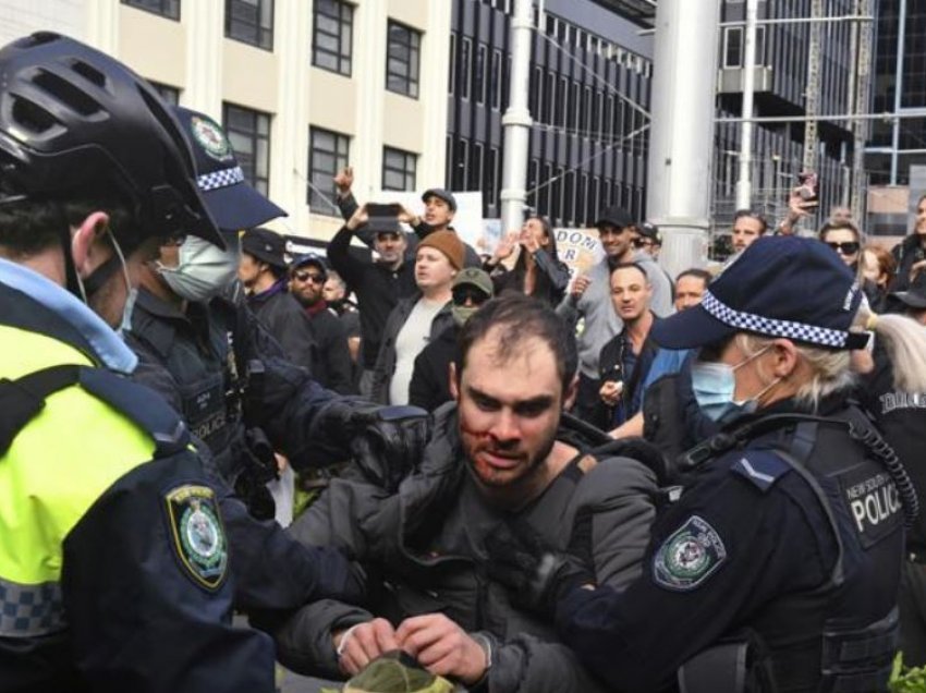 Disa të arrestuar pas protestave masive në Sidnei