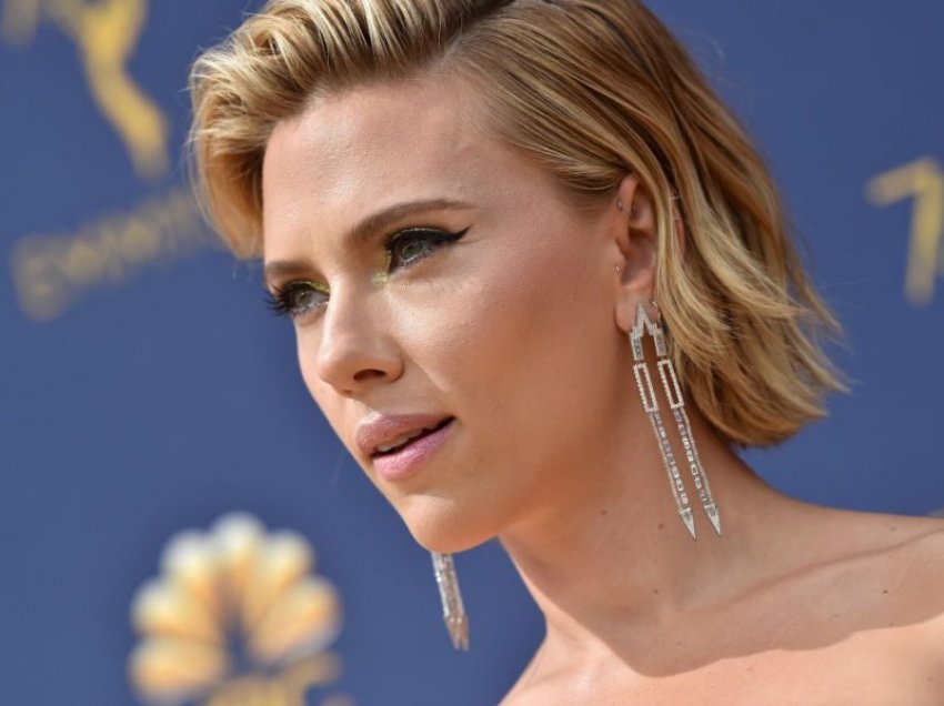 Scarlett Johansson padit Disneyn