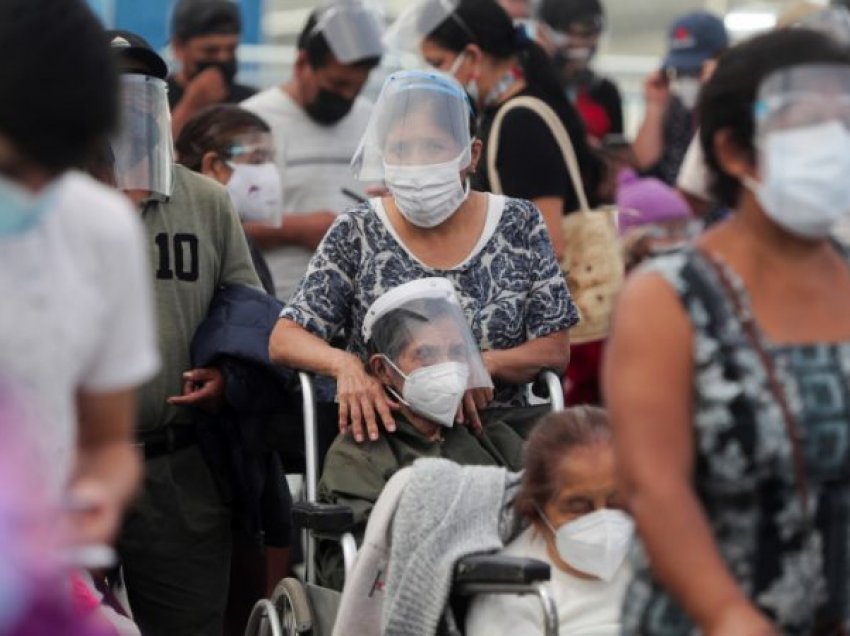 Peruja rishikon numrin e viktimave nga COVID-19, nga 68 mijë shkon në mbi 180 mijë