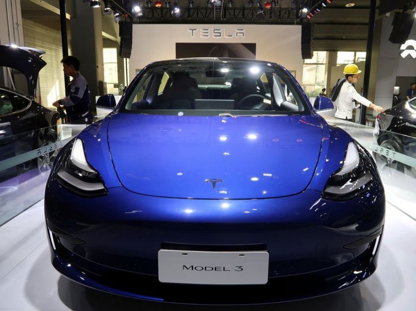 Çmimi i automjetit të Tesla rritet për shkak të presionit të zinxhirit të furnizimit, thotë Musk
