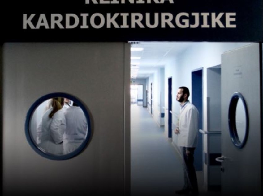Në kohë pandemie katër mjekë e bojkotojnë punën në Kardiokirurgji të QKUK-së