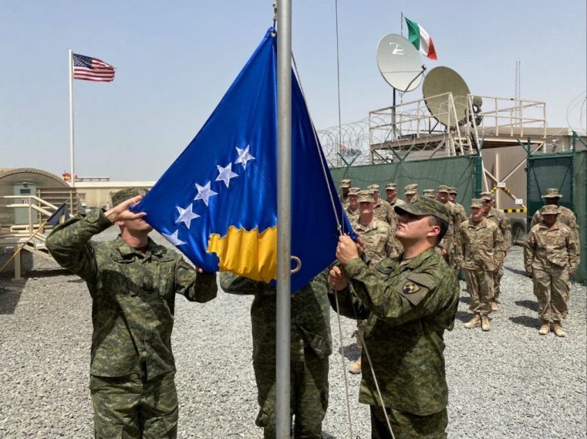 Misioni paqeruajtës, flamuri i Kosovës ngrihet në Kuvajt