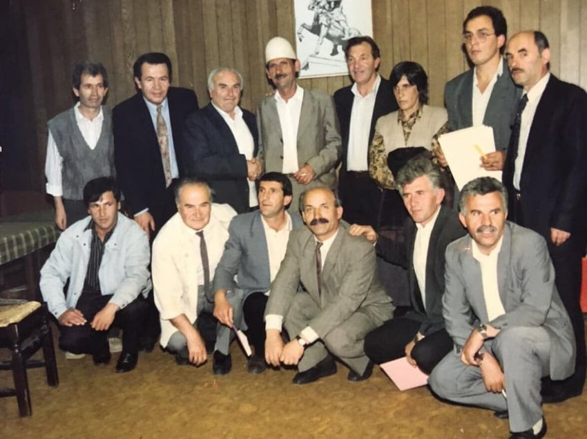 Themelimi i shoqatës “Kosova me Sanxhakun” 1992