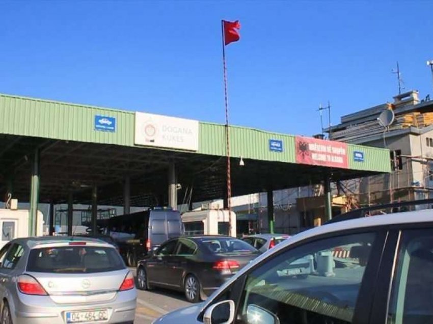 Arrestohet shtetasi i Shqipërisë, tentoi të korruptojë policin në kufi me 5 euro