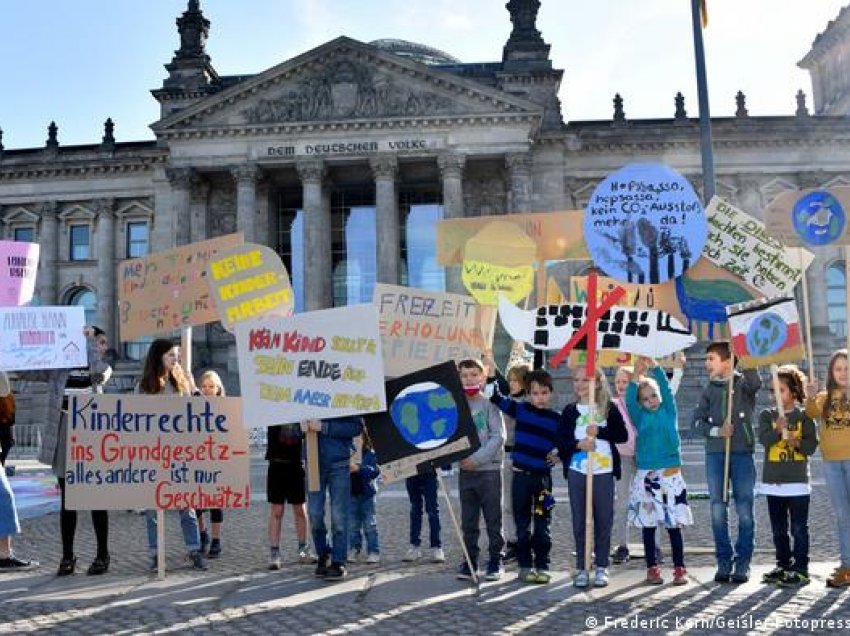 Gjermania: Të drejtat e fëmijëve në kushtetutë? Ende jo...