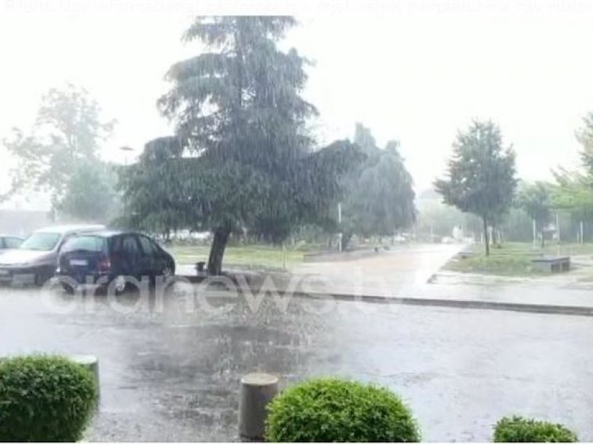 Stuhi shiu dhe breshëri në Elbasan