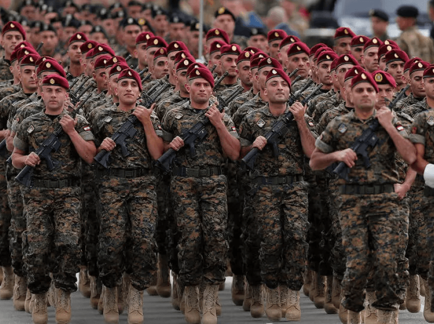 Ushtria libaneze lutet për ndihmë, shkak kriza financiare në vend