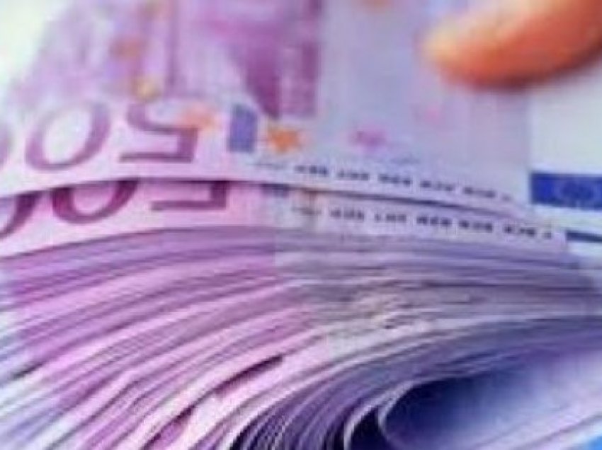 ​Tre të arrestuar për falsifikim të parave në Mitrovicë