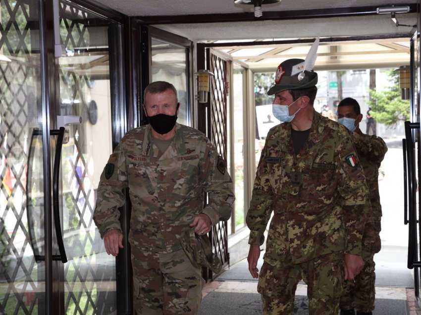 Gjenerali amerikan: KFOR-i ka rol kryesor në ruajtjen e sigurisë në Ballkanin Perëndimor