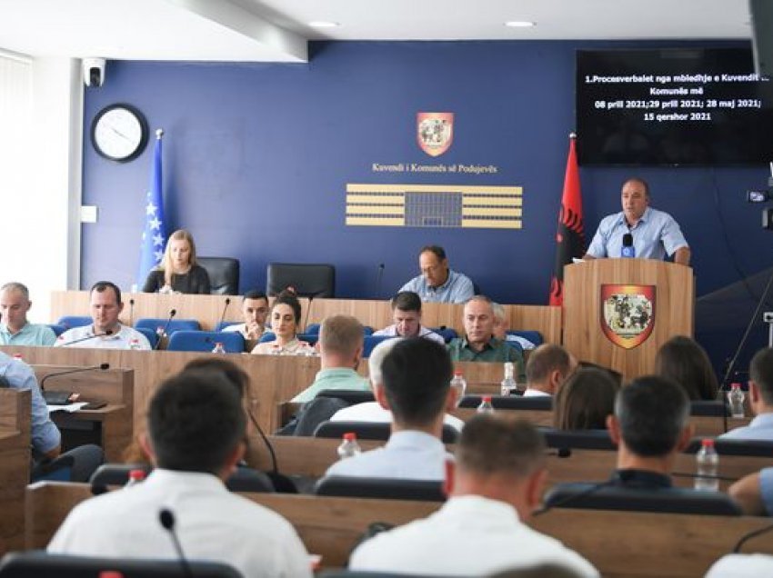 Miratohen disa vendime në Kuvendin e Komunës së Podujevës