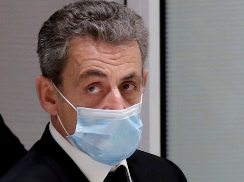 Ish-presidenti francez Nicolas Sarkozy shpallet fajtor për korrupsion, dënohet me tre vjet burg
