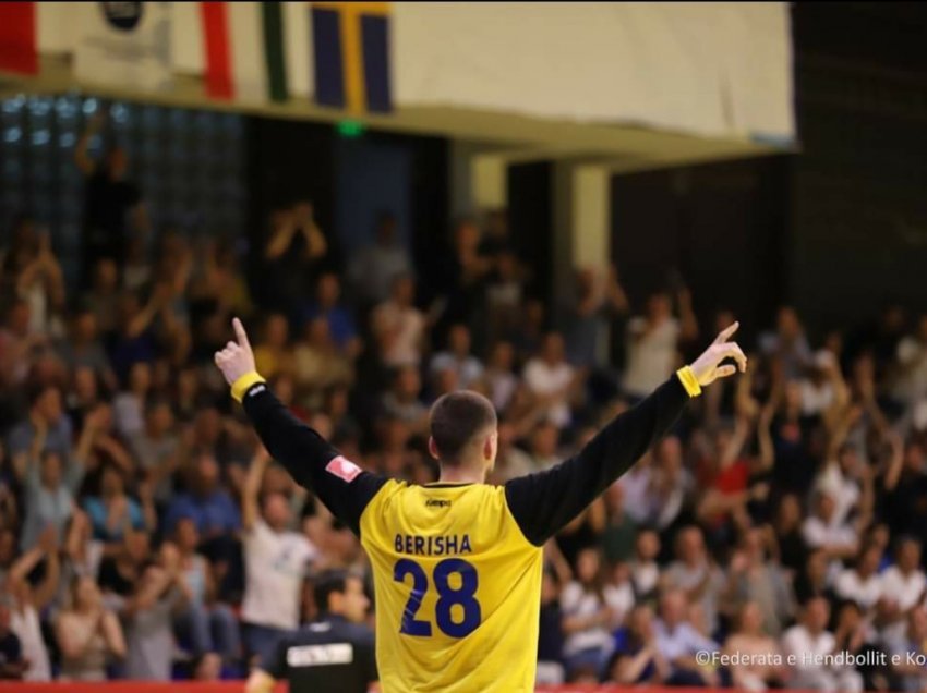 Kombëtarja e Kosovës në fazën finale të përgatitjeve për ndeshjen me Rumaninë