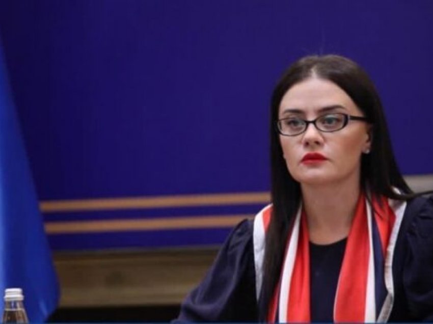 Pas votave të rinumëruara Meliza Haradinaj më s’është deputete, i del përpara Albana Bytyqi