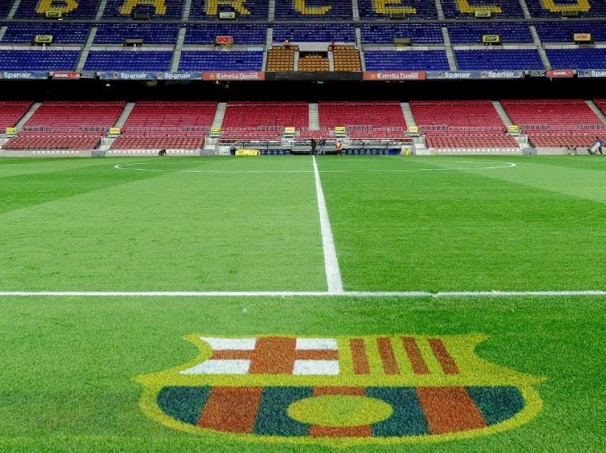 Barcelona do të sakrifikojë shtatë lojtarë
