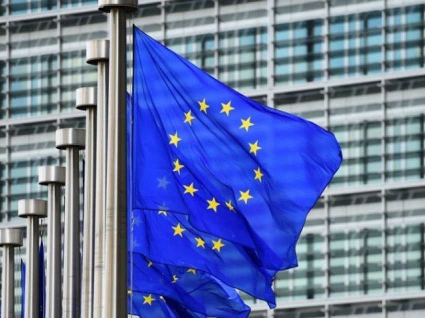 BE-ja kërcënon me ndalimin e dërgesave drejt Britanisë 