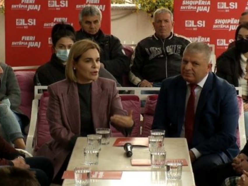 Kryemadhi prezanton Arben Çukon në Fier: Ramës analizën do ja bëjnë shqiptarët më 25 prill