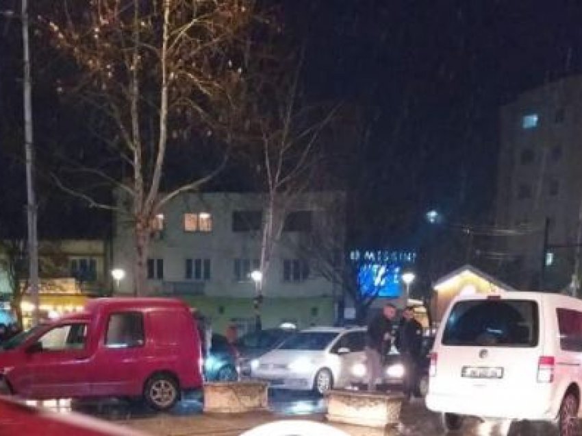 Moti i ligë bën të shkaktohen disa aksidente brenda pak minutash në rrugët e Mitrovicës
