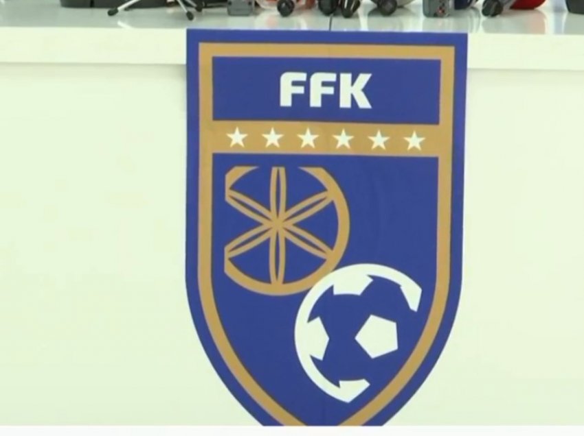 FFK zbulon fanellat dhe logon e re
