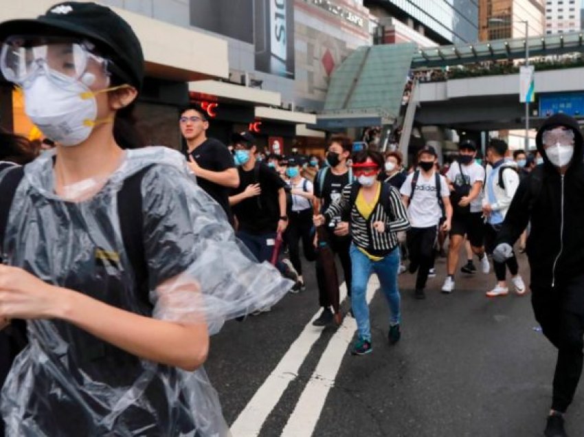 Kina fuqizon kontrollin mbi Hong Kongun